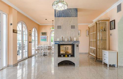 Gorgeous Golf Villa - Foto 9