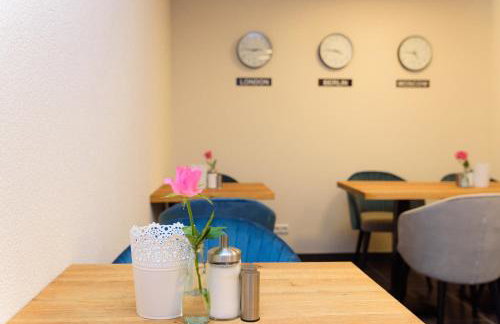 Hotel TwentyFour Living - Foto 53