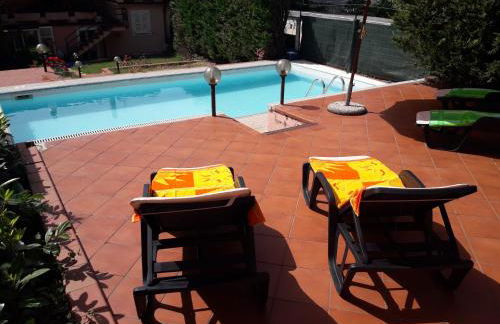 Villa Claudia indipendente con piscina ad uso esclusivo - Foto 16