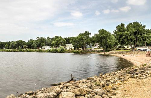 Lake Pepin Cottage with Patio - Walk to the Marina! - Foto 26