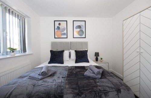 Contemporary 3 Bedroom Home with Garden & Parking - Foto 19