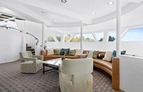 The KingDome - A Unique, Royal Experience with Hot Tub, Rooftop and Views - Foto 69