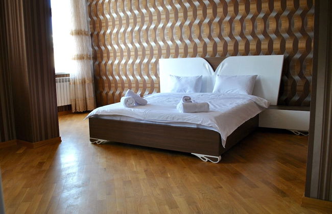 Apartment on Murtuza Mukhtarov 185-119 - Foto 1