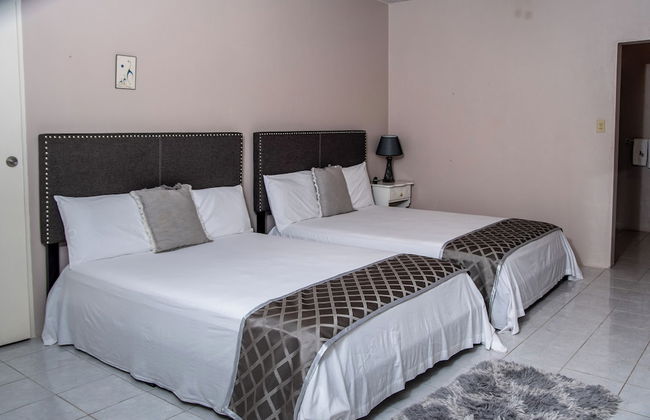 Beach-Pool-Sun-family-6 bedroom getaway - Foto 17