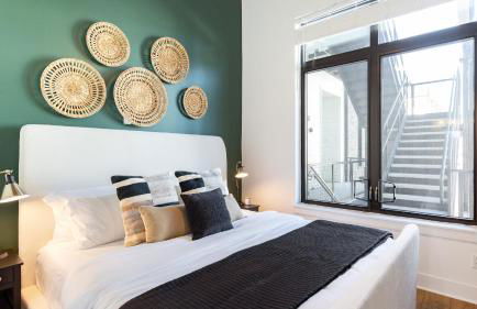 The Heights by AvantStay - Photo 3