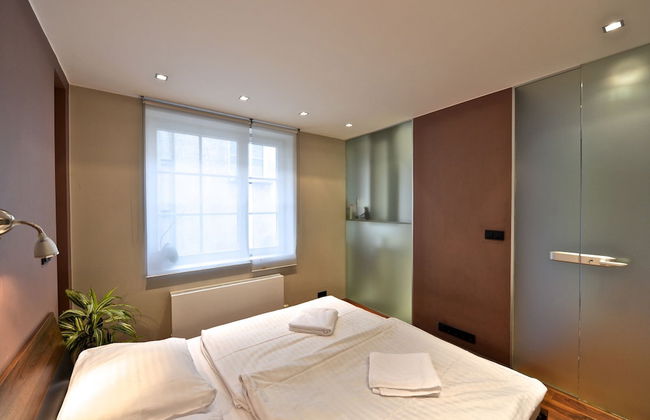 Luxury Apartment in Centre - Photo 4