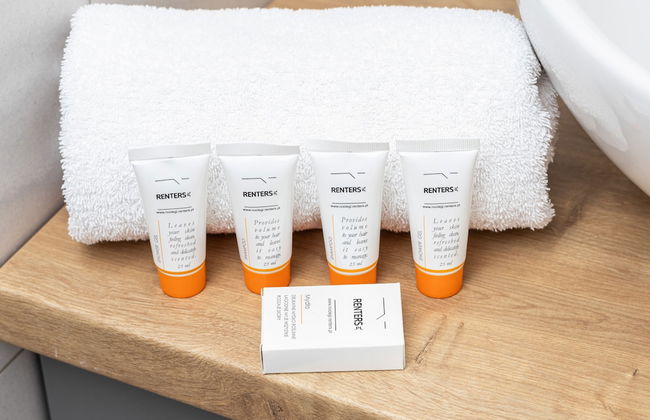 Bright Apartment in Debki by Renters - Photo 29