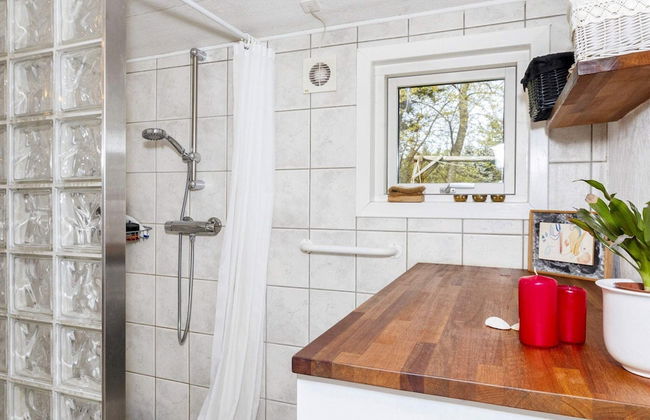 6 Person Holiday Home in Farso - Photo 11