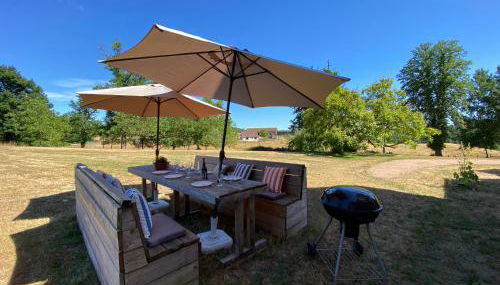 Grand Gîte chez Domaine Château de Bussolles - Foto 2, Garden