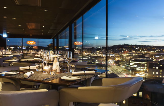 Apartments at Hotel Riverton - Photo 24