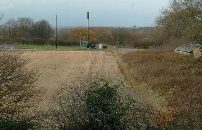 Flat - Sleeps 4 - Parking - Close to Airport - Foto 15