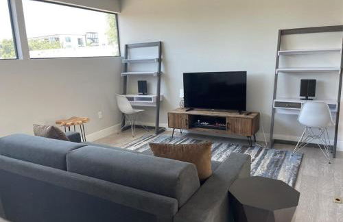 Modern 2-Home Private Oasis w Pool Hot Tub in DT - Foto 9