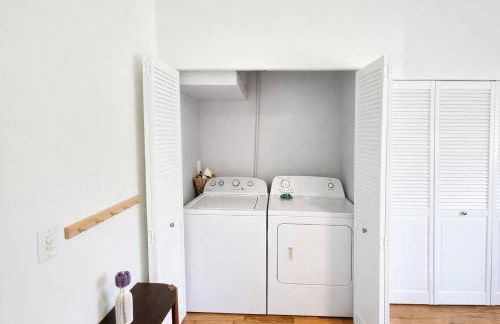 Old School Charm | Sleeps 6 - Foto 51