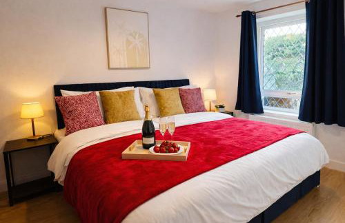 4 Bed Cosy Home w Free parking, Pets Welcome - Foto 13