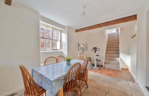 Old Ford House - Photo 31