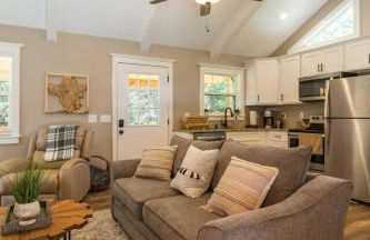 Soul Sister- Creek View, WiFi, Firepit, WiFi, Hiking, 4 mins to Natural Bridge - Foto 7