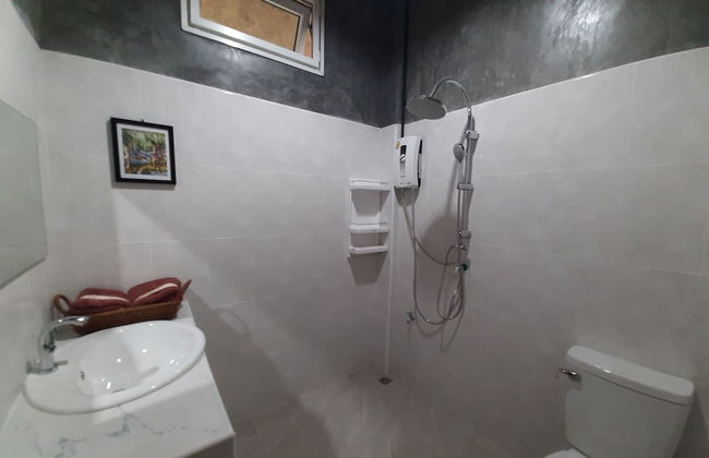 Baan Berm Family Inn - Photo 21