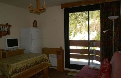 Appartement 2 Pièces Cabine au Pied des Pistes avec Balcon et Ascenseur - FR-1-557A-3 - Foto 6