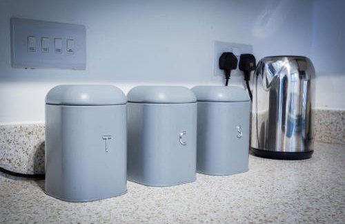 Comfortable 3-bedroom Bolton home - Photo 20