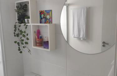 Aruana Azul 502 - Apto com AR, PISCINA, Varanda Integrada - Aluguel por Temporada - Foto 17