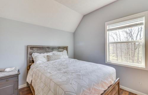 Pet-Friendly Shenandoah Cabin with Fire Pit and Grill! - Foto 17