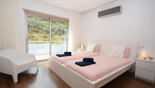 Holiday Home near São Martinho Beach - Photo 4