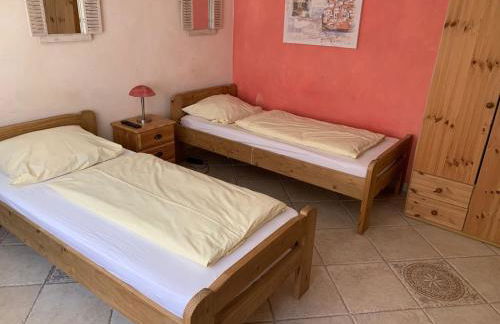 Monteuerzimmer bei Ingolstadt ideal für Monteure und Firmen - Denkendorf - Photo 3