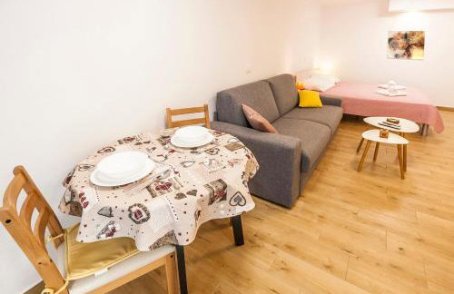 Studio & Apartment 'The Roots Apartments' near Pula, Istria, Croatia - Foto 13