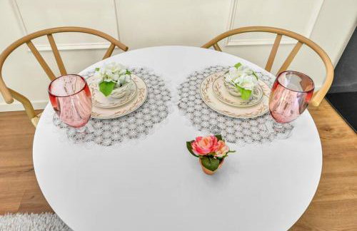 Cozy Small Studio Retreat by the River - Foto 24