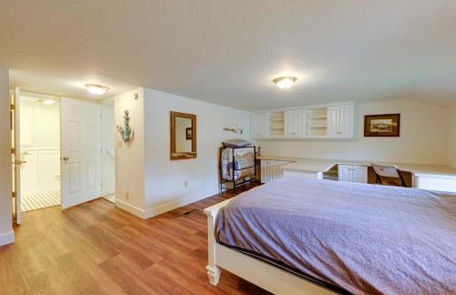 7 Mi to Bass Lake! Spacious Mudge Ranch Retreat - Foto 24