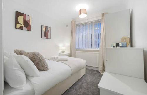 Esher House - Photo 8