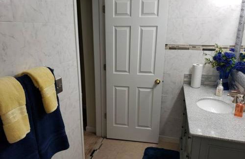 Entire Apartment Suite family singles Couples Nurses dinners business meetings - Foto 43