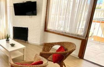 GATU Villa Cielo y Mar junto la playa, terraza , wifi y vista al mar ," Preferente mayores de 25 años y familias " - Foto 23