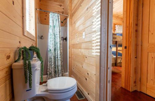 Cabin in the Sky with an outdoor kitchen - Foto 19