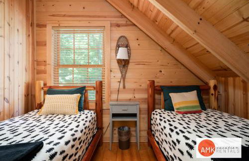 Wonderful Log Cabin near private beach and lake access - Foto 14