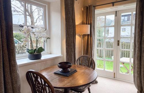 Blacksmiths Cottage a traditional cottage with garden and wood burning stove in Pooley Bridge, Ullwater - Foto 8