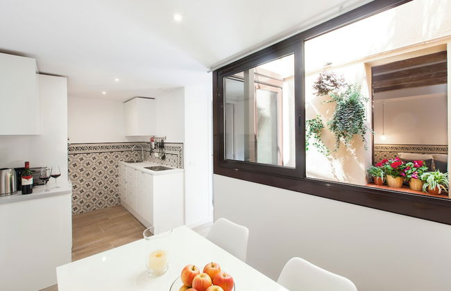 Aspasios Charming Flats - Photo 19