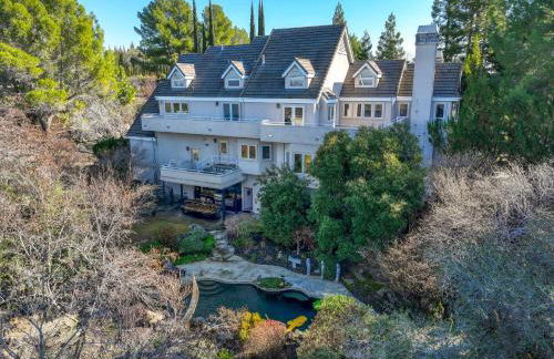 Vista De Lago Retreat Luxury Mansion with Pool and Theater - Foto 63