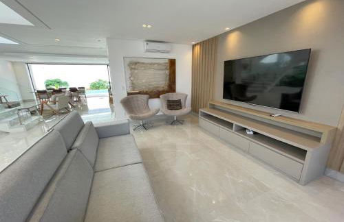 Casa moderna alto padrão em condomínio - Foto 26