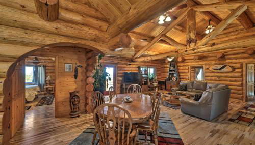 Exquisite Log Home with Lander Valley Views! - Foto 4