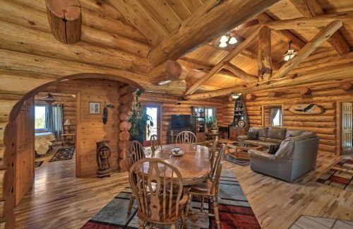 Exquisite Log Home with Lander Valley Views! - Foto 4
