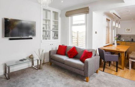 Stylish Central Bath House with five bedrooms - Photo 9