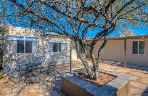 Appealing Quiet and Private Modern 2 Bedroom - Foto 5