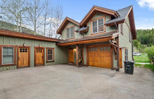 Cozy Spacious Mountain Home Close To Everything - Foto 18