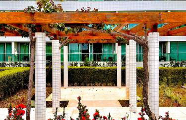 Casa Ipê - Beira lago- Lake View - Foto 46