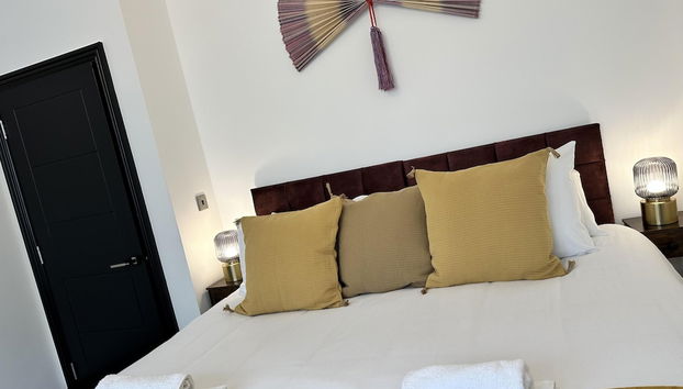 Captivating 2-bed Apartment in Brighton - Foto 4, Habitación