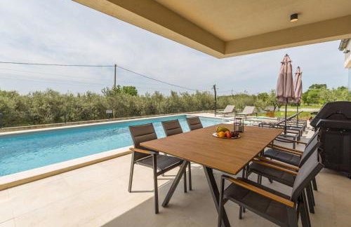 Neue und hundefreundliche Villa mit Panorama-Meerblick, Privatpool, Grillbereich, Babybett, Waschmaschine - Foto 31