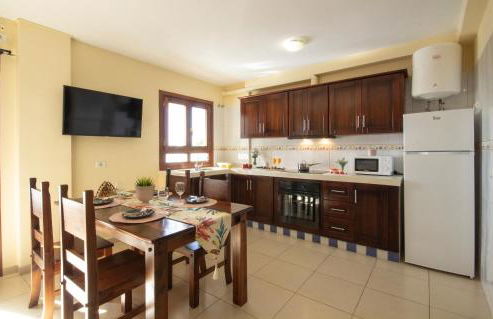 Beach apartment with terrace and pool - Foto 3