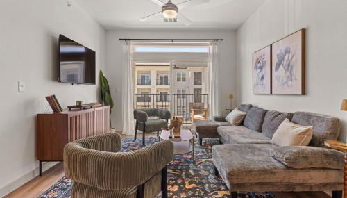 Polished Contemporary 2BR 2BA Private Balcony - Foto 4, Other