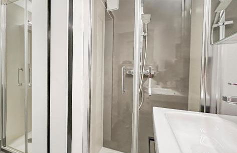 Studio moderne, cosy, parking, parfait en duo - Photo 27